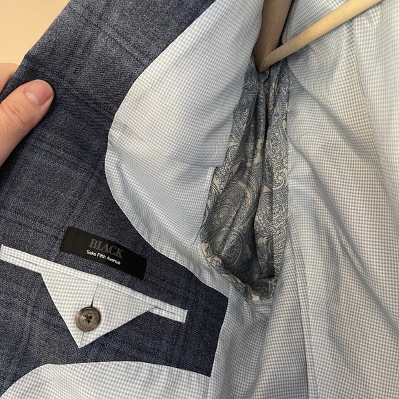 Saks Fifth Avenue Black Label Men’s Sport Coat. Tailored fit w/ pick stitching. - Picture 4 of 6